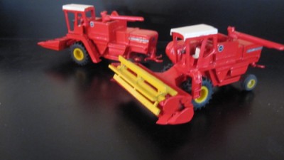 massey ferguson toy combine