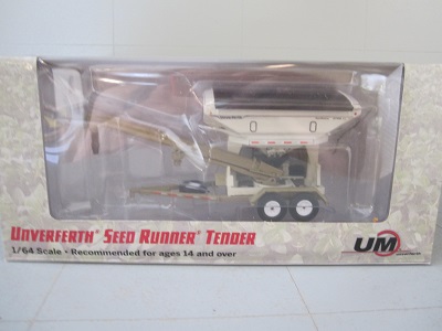 1/64 CUSTOM HIGHLY DETAIL CPS CROP PRODUCTION SERVICES SEED TENDER ERTL FARM TOY 